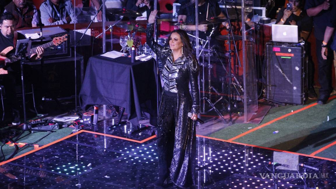 $!Edith Márquez trae su fiesta a las mamás