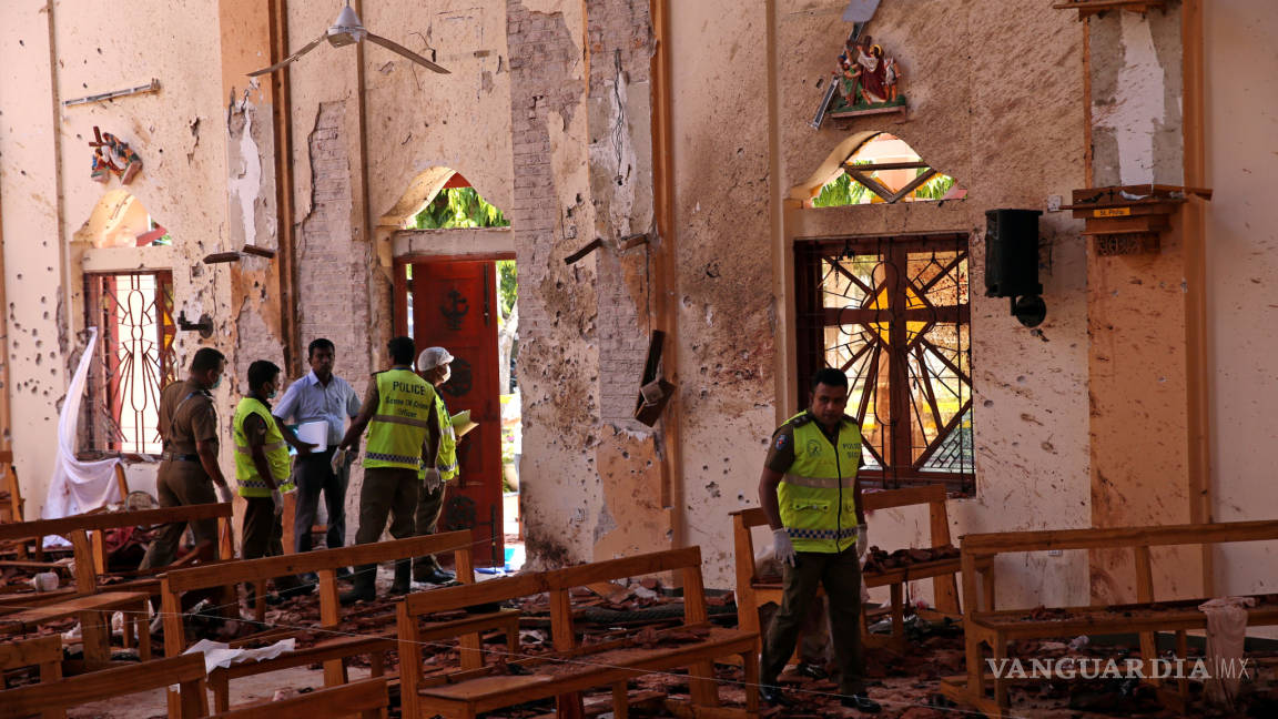 $!Sri Lanka de nuevo bajo ataque, la iglesia católica suspende servicios religiosos y la policía busca 140 personas sospechosas