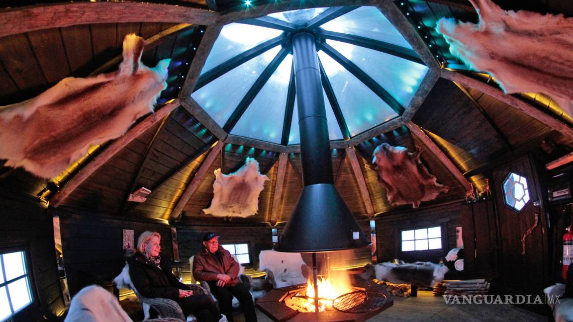 $!En Finlandia puedes ver las auroras boreales desde tu cuarto de hotel