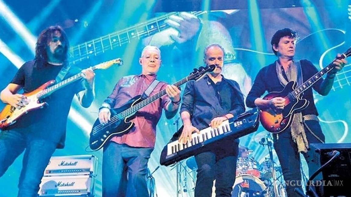 $!Reconocen trayectoria de Caifanes con disco de oro y platino