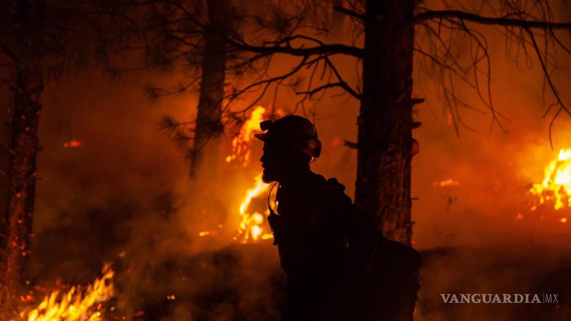 Oregon combate al enorme incendio Bootleg