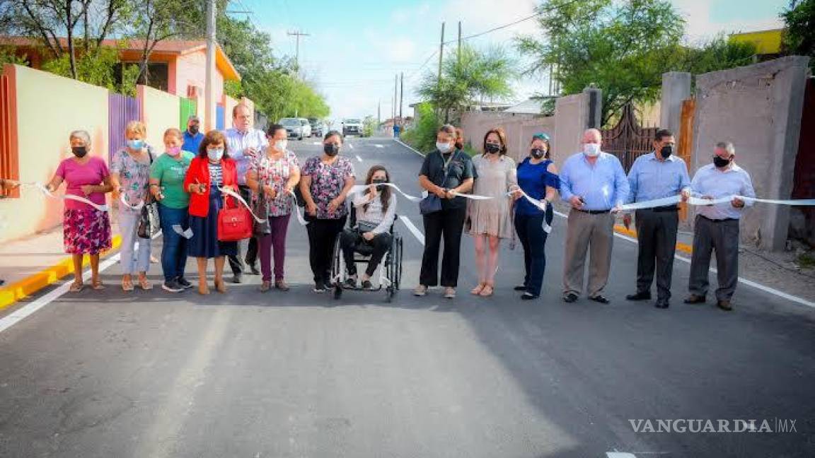 Entrega Claudio Bres calles rehabilitadas a vecinos de la colonia Hidalgo; invierten 3.6 MDP
