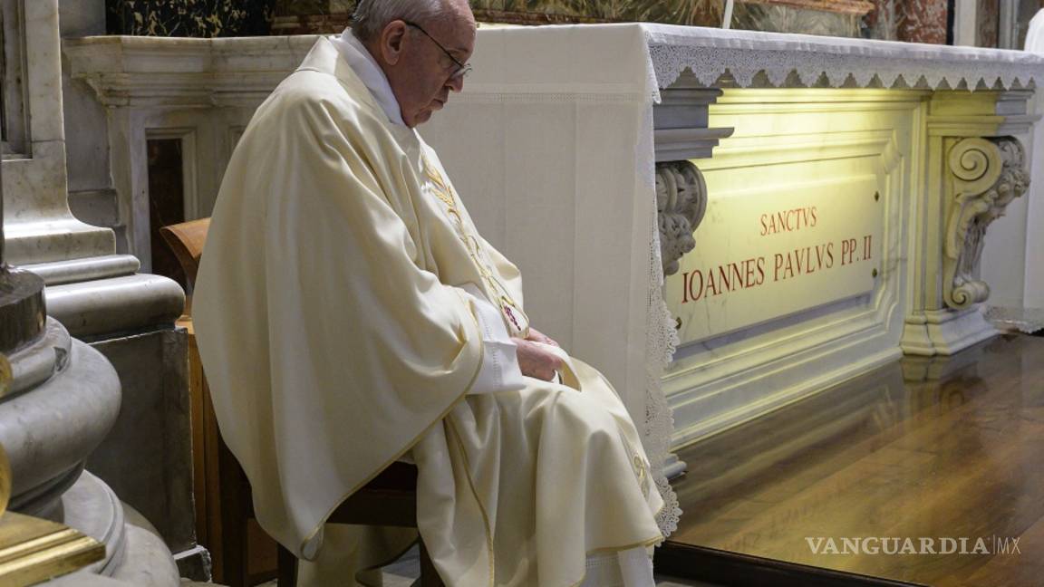 $!Así celebran el centenario del nacimiento de Juan Pablo II en tiempos del coronavirus (fotos)