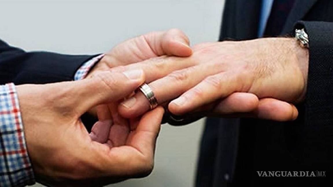 Parejas gays de Argentina, Chile y Estados Unidos se casan en Coahuila