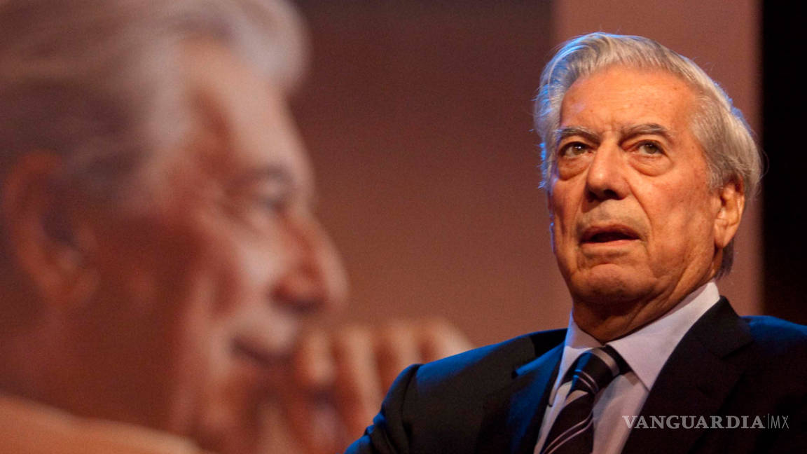 Noroña pide quitarle el Nobel a Vargas Llosa por ataques a AMLO