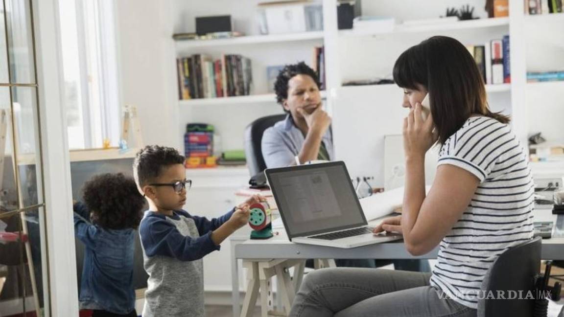 El 52% de los trabajadores quiere seguir en 'home office', señala estudio