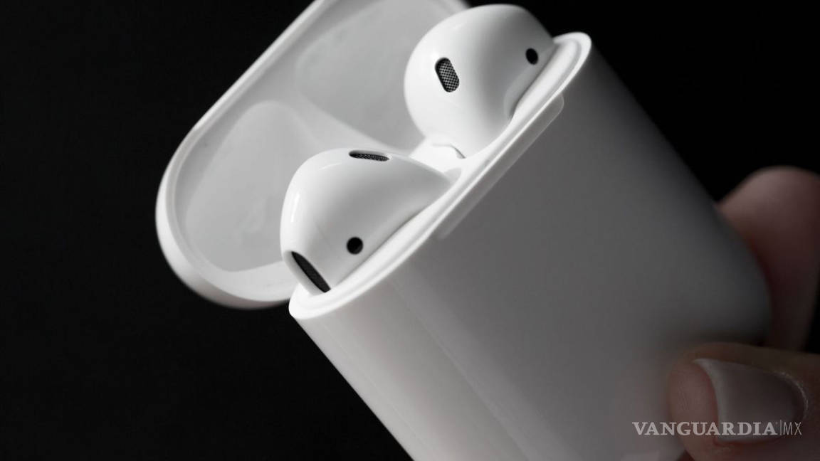 Apple al fin lanza los AirPod, audífonos para su iPhone 7