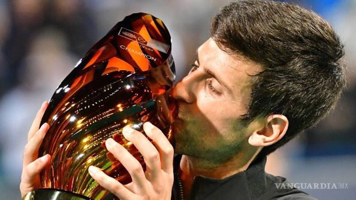 Djokovic triunfa en Abu Dhabi