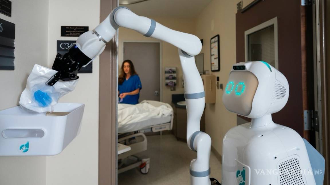 Robots, héroes anónimos en los hospitales contra la batalla contra el COVID-19