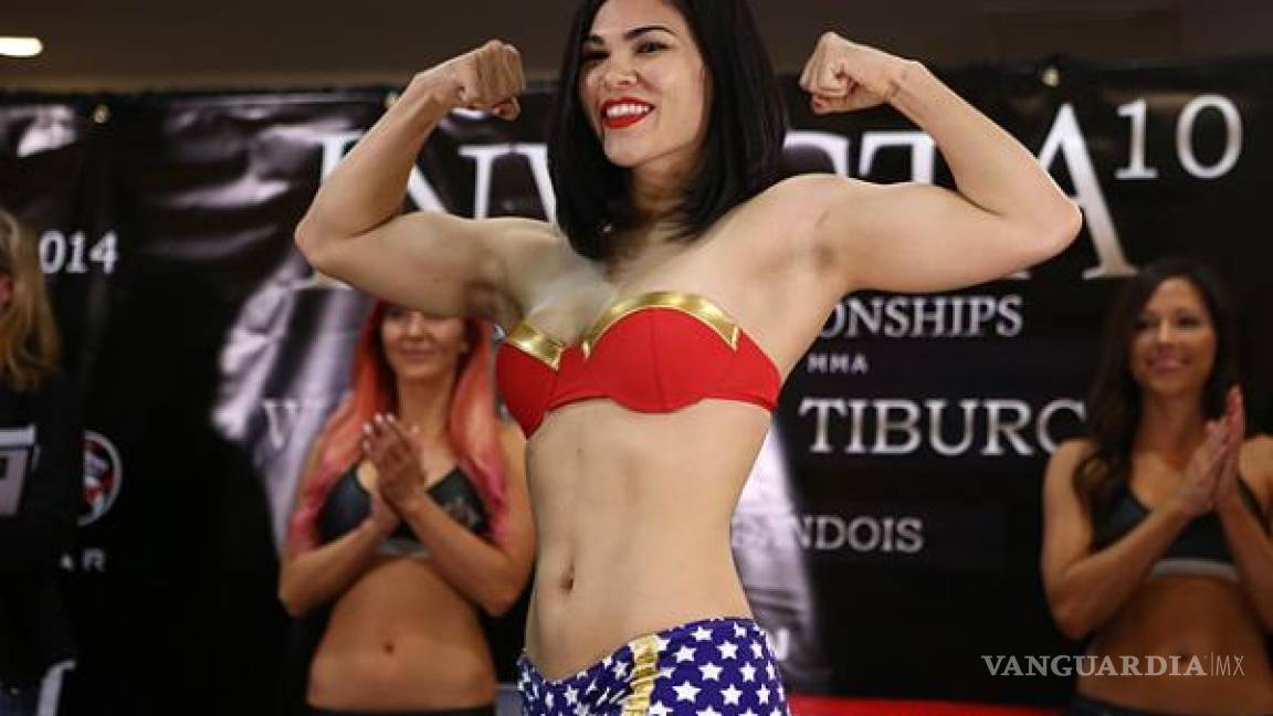 Rachael Ostovich; la 'Mujer Maravilla' de las MMA