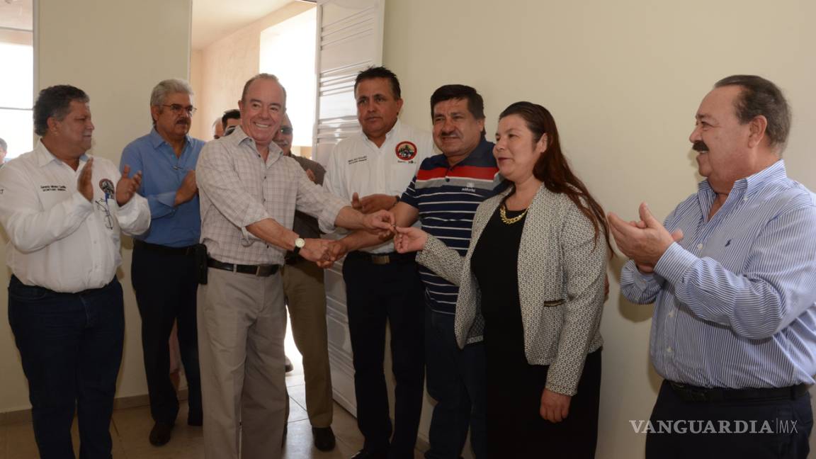 AHMSA entrega 125 viviendas a trabajadores sindicalizados en Monclova