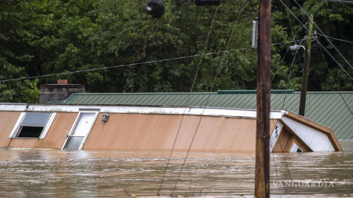 Asciende a 16 personas fallecidas por los por las inundaciones en Kentucky