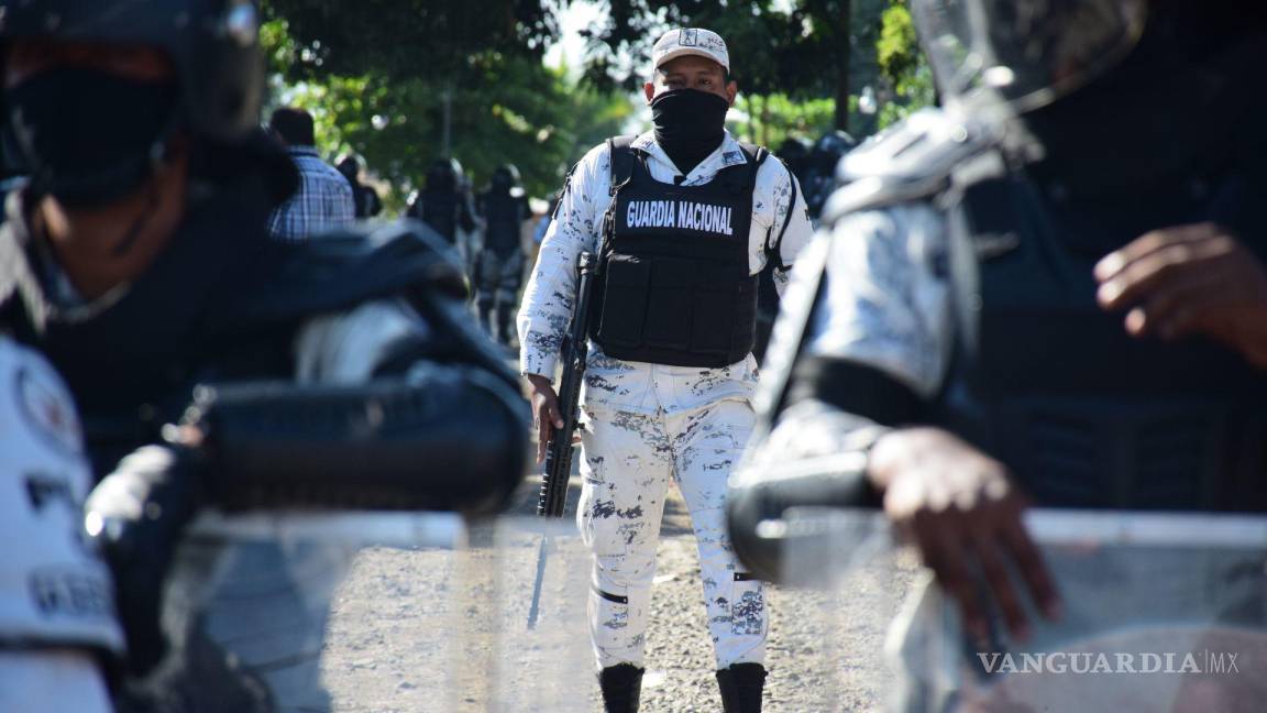 Hospitalizan a 5 agentes de la Guardia Nacional tras agresión de migrantes en Chiapas