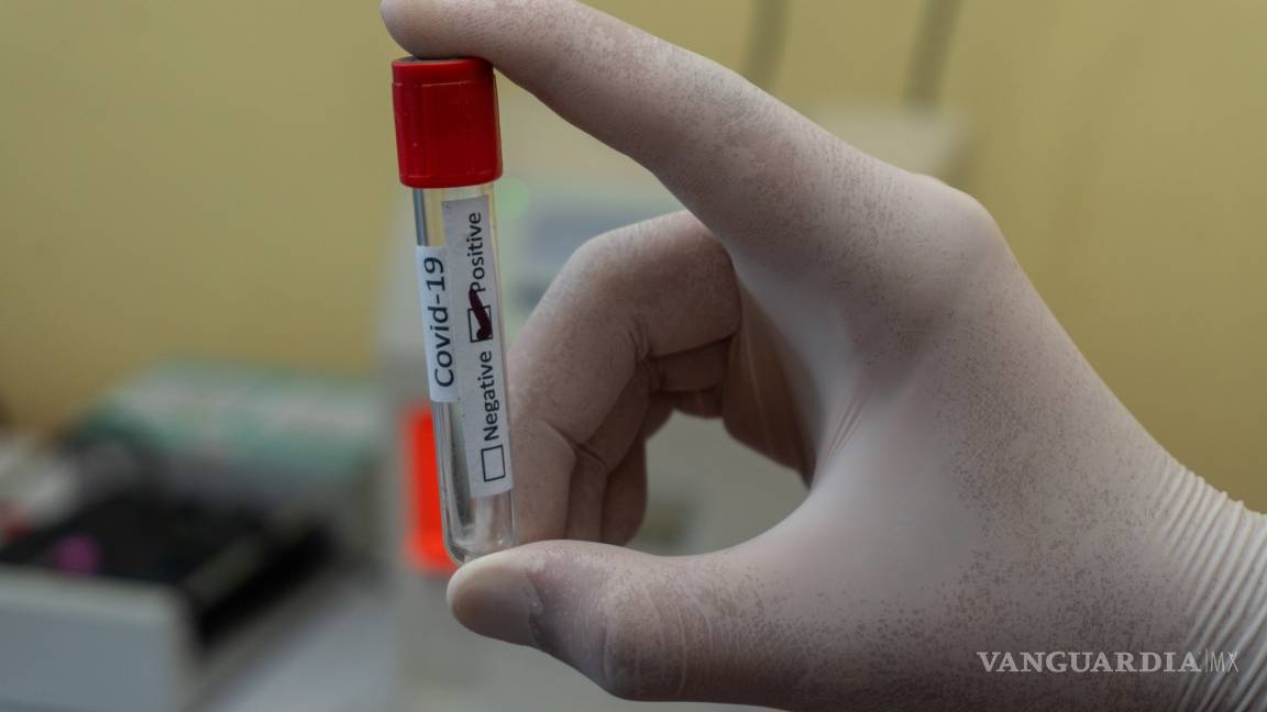 Mielitis transversa: la enfermedad que frenó los ensayos de la vacuna contra el COVID-19
