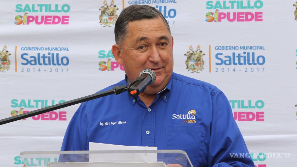 Agradece Isidro a empleados de la Administración el trabajo por Saltillo
