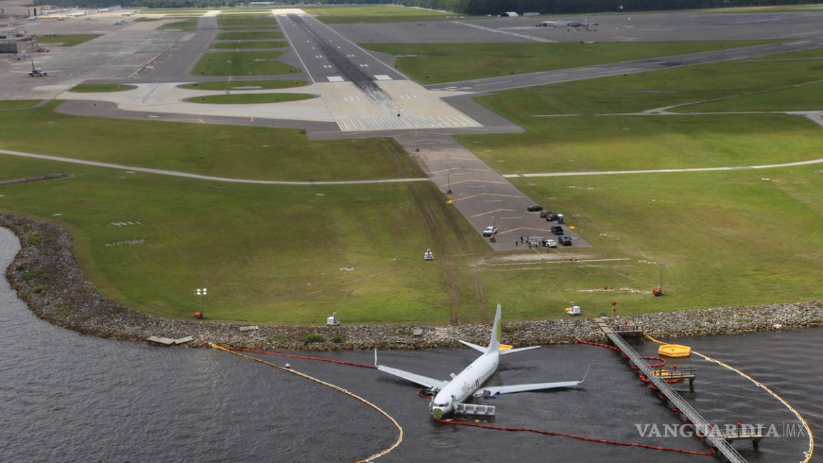 'Salida' de Boeing 737 a río de Florida en EU, ya es investigado