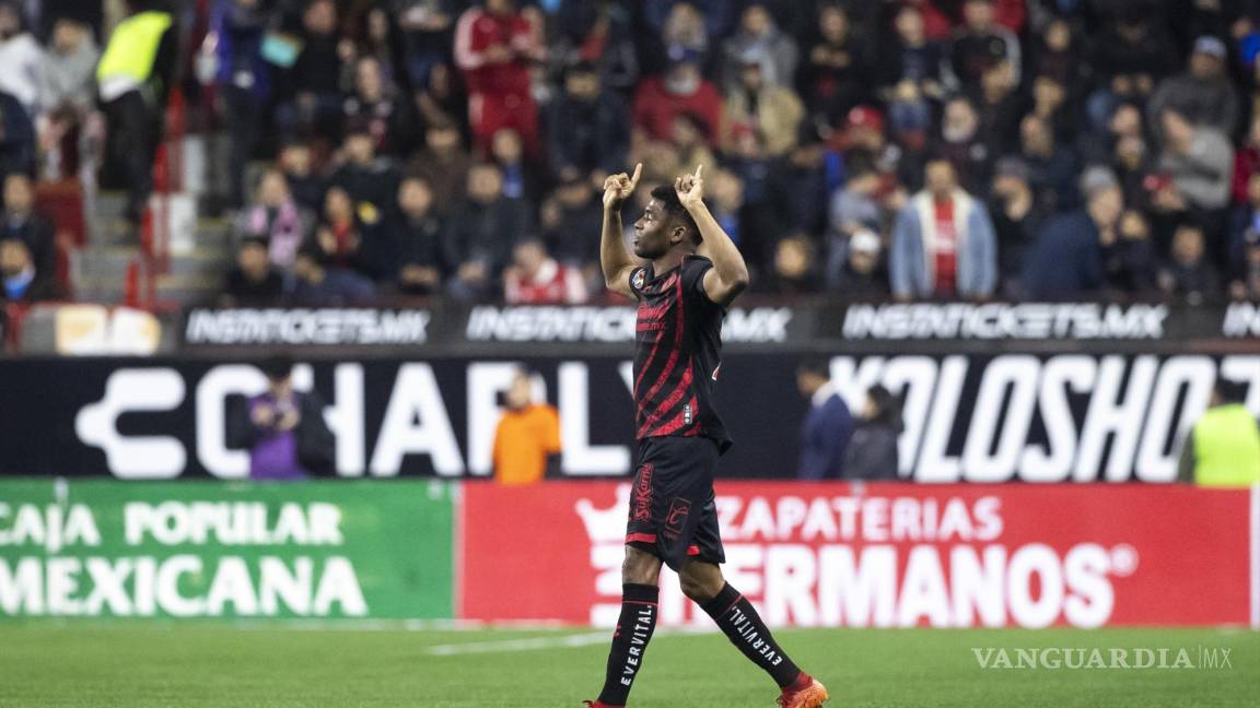 Xolos golpea fuerte a Cruz Azul en la Ida de Cuartos de Final