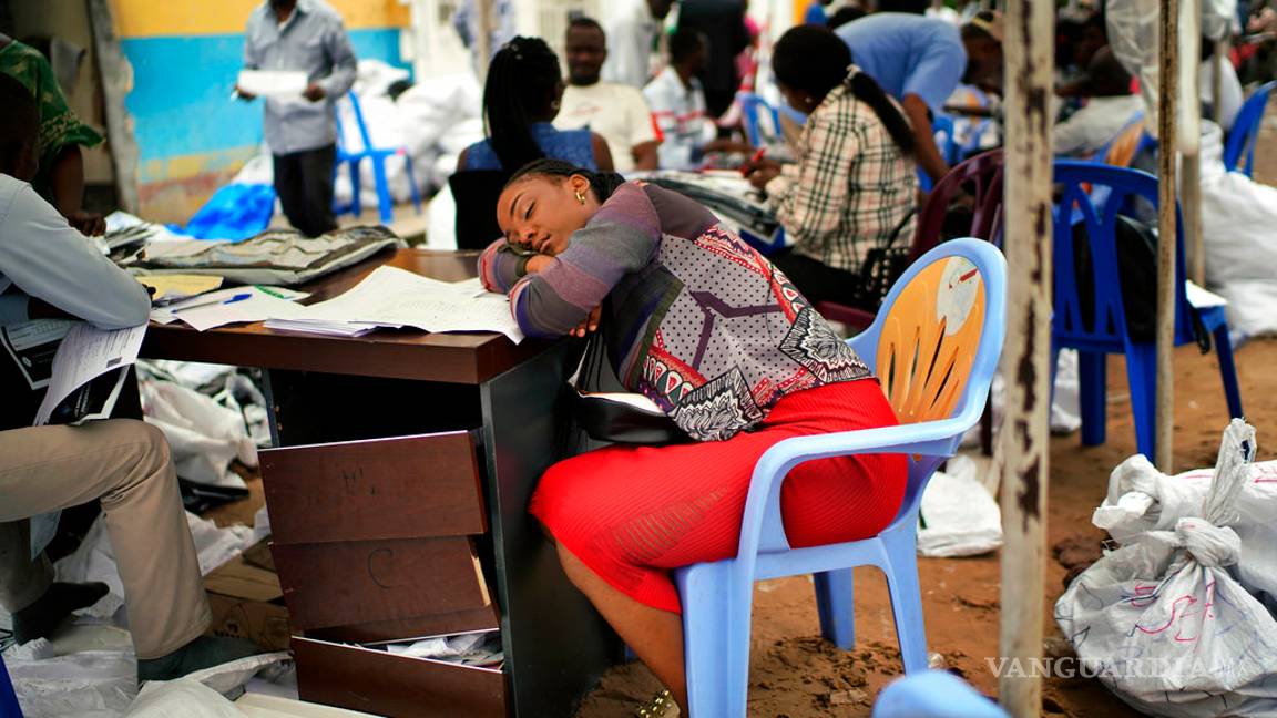 $!Ryan Gosling pide comercio justo para Congo