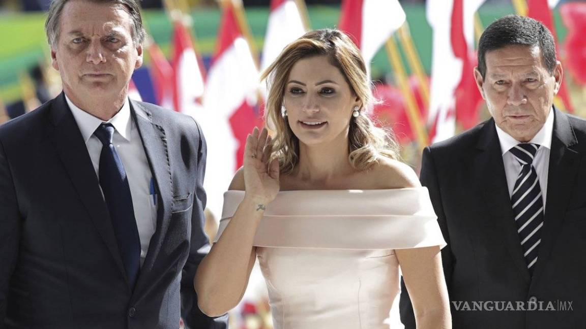 ¿Quién es Michelle Bolsonaro? La primera dama que se roba las miradas en Brasil
