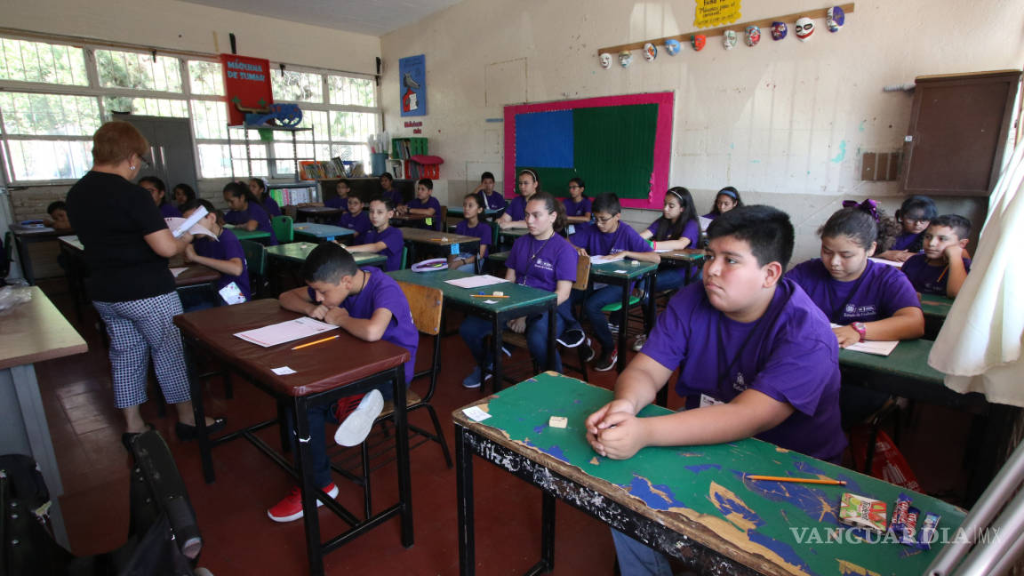 A examen los 158 alumnos más inteligentes de Coahuila en la Olimpiada del Conocimiento