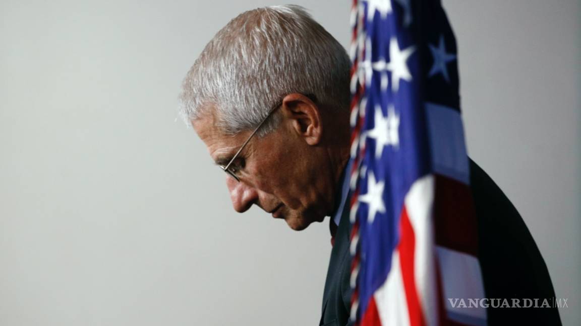 $!Dr. Fauci pide cautela ante el COVID-19 previo a reabrir la economía de EU