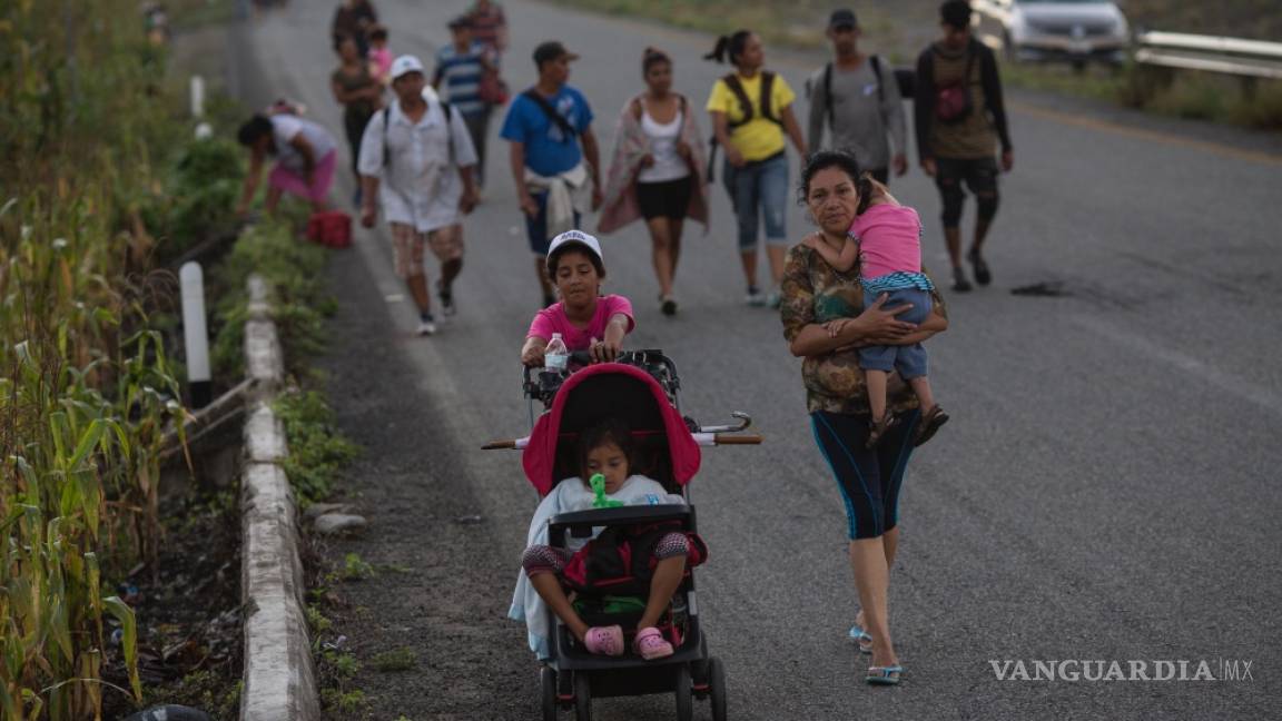 Distorsiones de Trump sobre la caravana migrante crean una realidad perturbadora: Los Angeles Times