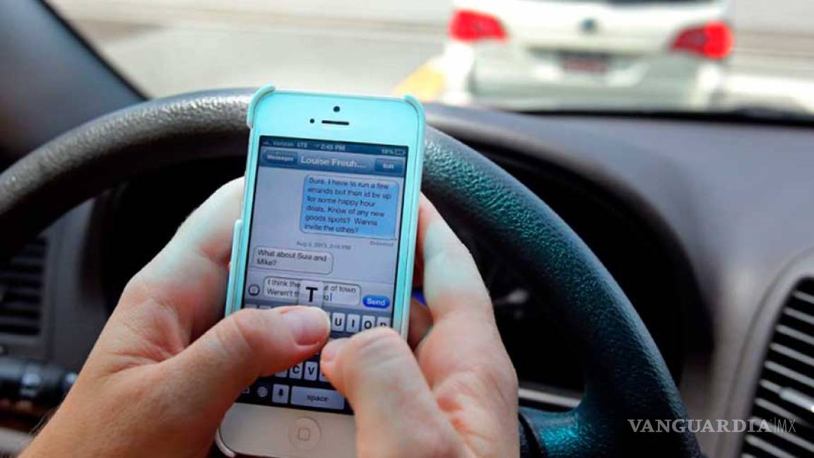 Arrancan campaña contra uso de celular al conducir en Monclova