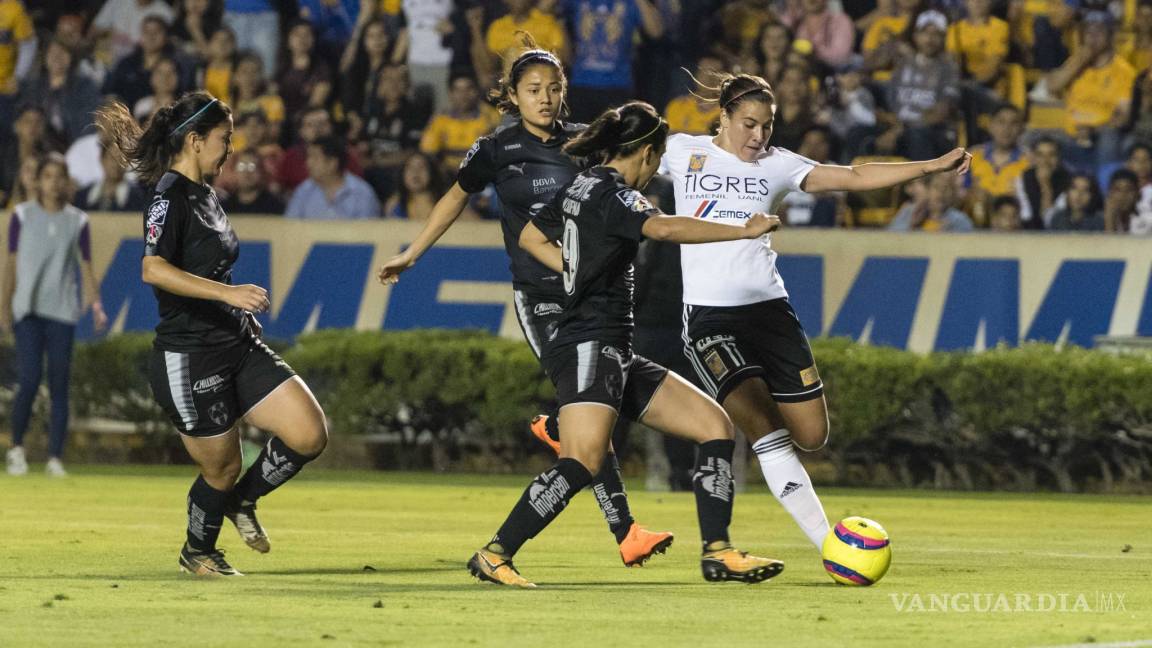 Final de la Liga MX Femenil impone récord mundial de asistencia