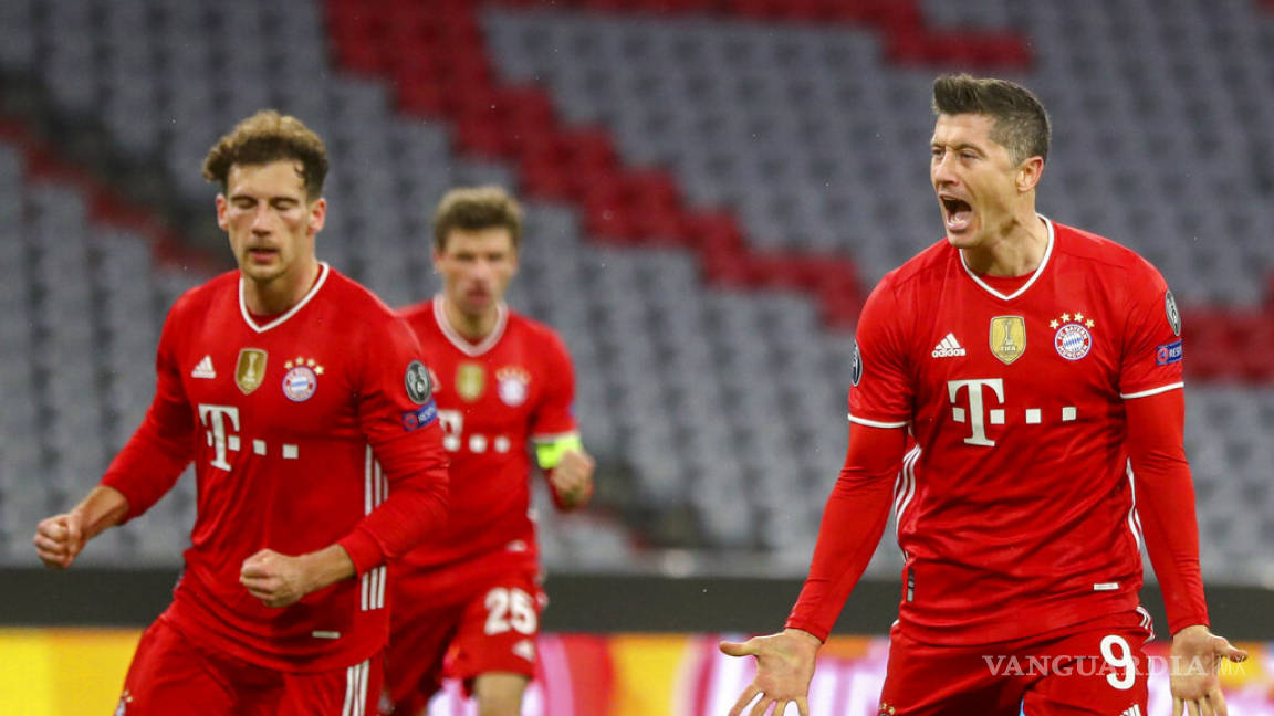 Bayern Munich golea al Stuttgart con triplete de Lewandowski