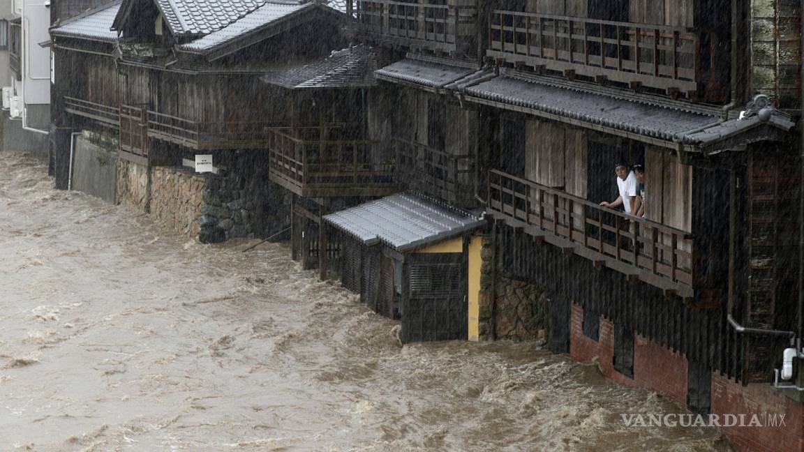 Japón recibe toda la fuerza del poderoso tifón Hagibis, hay un muerto