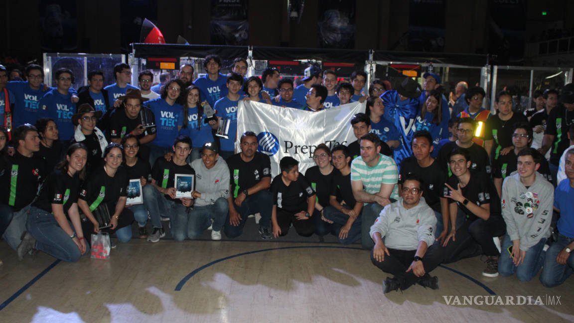 Fiesta de robótica First Regional 2019 corona a ganadores