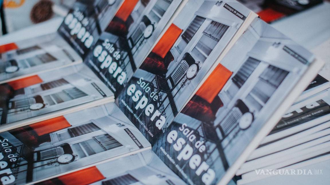 $!Las poeatas coahuilenses Melissa Medellín, Hilda Zavala y Alicia Rocha presentan libro ‘Sala de Espera’ durante la Feria Internacional del Libro Coahuila 2024.