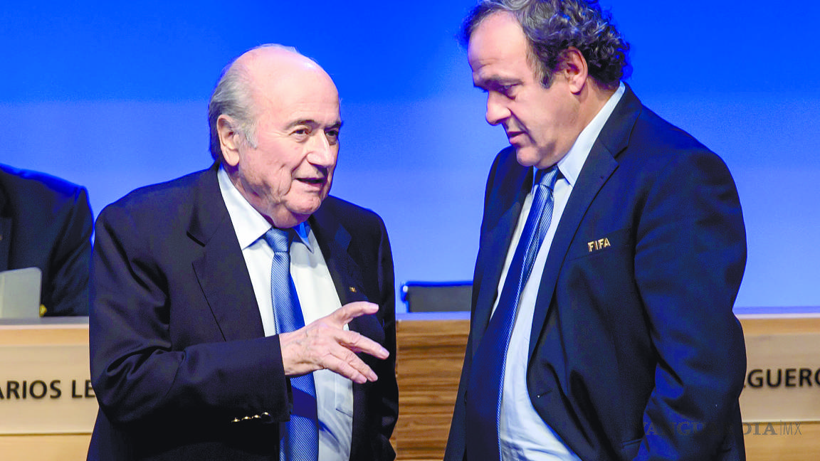 Blatter y Platini, dañinos para el fútbol