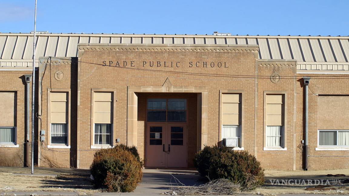 $!Profesora abusó de dos estudiantes menores de 15 años