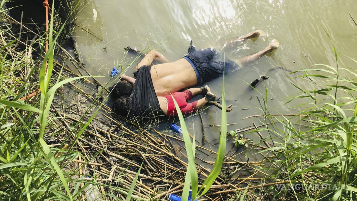 Disputan tres la autoría de foto de los salvadoreños ahogados