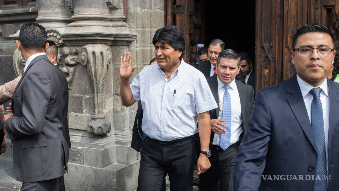 Diplomáticos critican postura de México por crisis en Bolivia