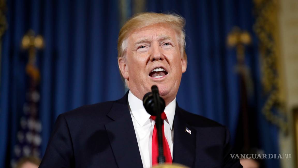 $!Trump defiende monumentos confederados y fustiga detractores