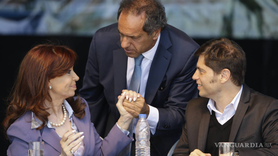 Macri y Cristina Fernández discuten por ceremonia de transición
