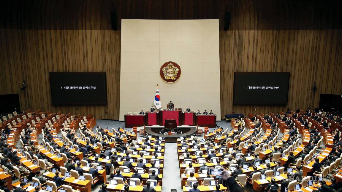 El Parlamento de Corea del Sur destituye y abre el proceso para iniciar un juicio político contra Yoon Suk Yeol