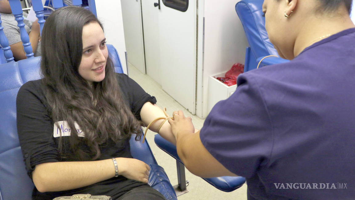 Realizan en Escuela de Medicina de Saltillo maratón de donación de sangre