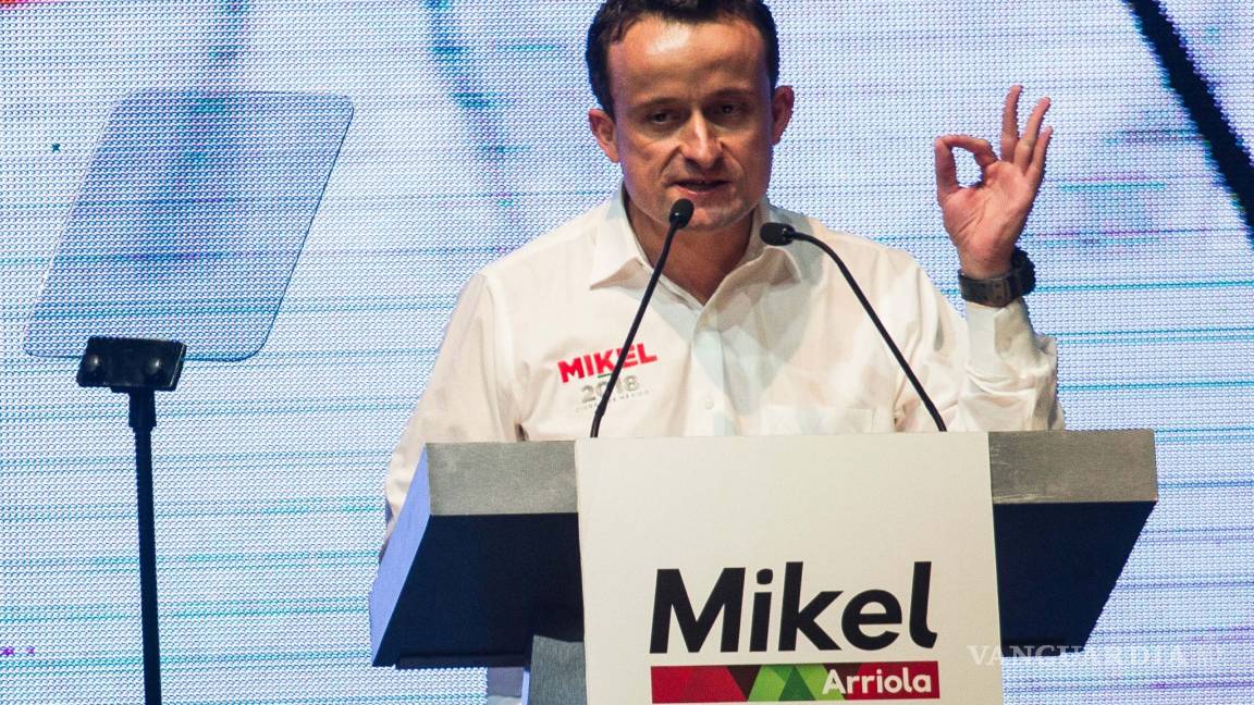 No soy ni intolerante ni homofóbico: Mikel Arriola