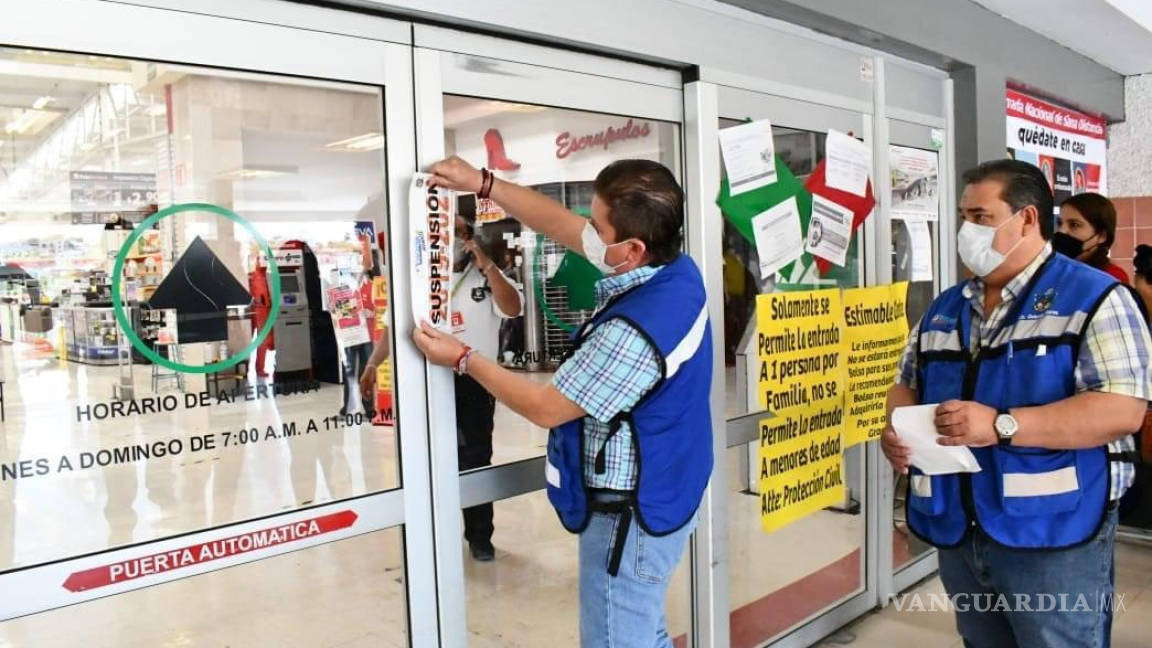 Clausuran tienda en Monclova; empleados y clientes en su interior no usaban cubrebocas