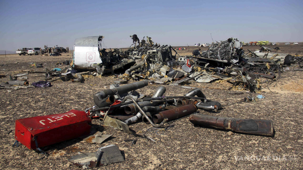 Anuncian que el avión siniestrado en Egipto se destruyó en el aire