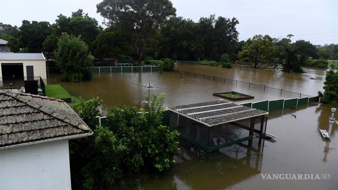 $!Evacuan a 18 mil personas por las peores inundaciones en décadas en Australia