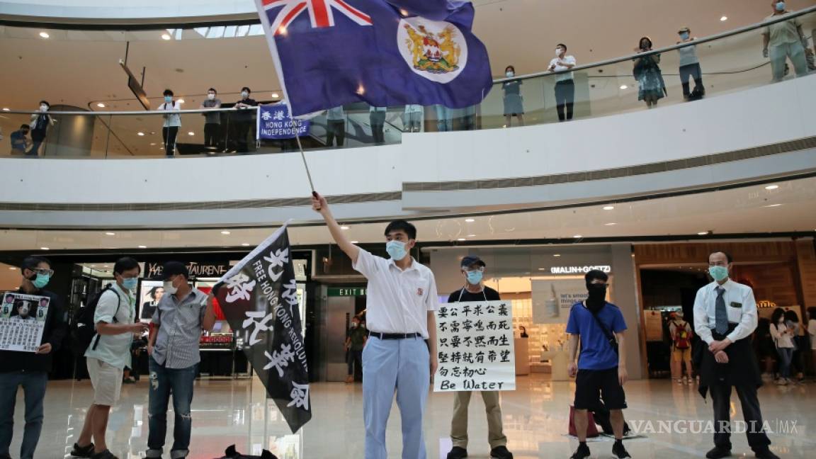 Docenas de personas protestan contra ley de seguridad de Beijing para Hong Kong