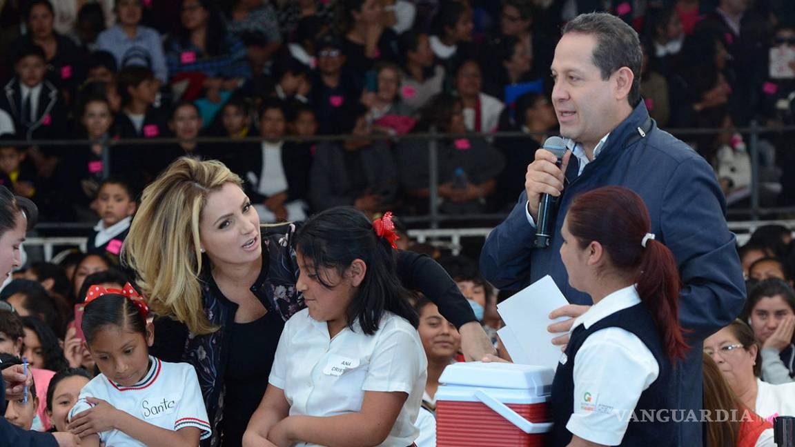 $!Por decreto Eruviel autoriza repartir dinero y regalos durante elecciones del Edomex