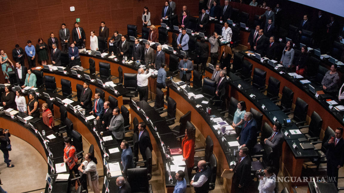 Guardan minuto de silencio en el Senado por estudiantes del Tec de Monterrey asesinados