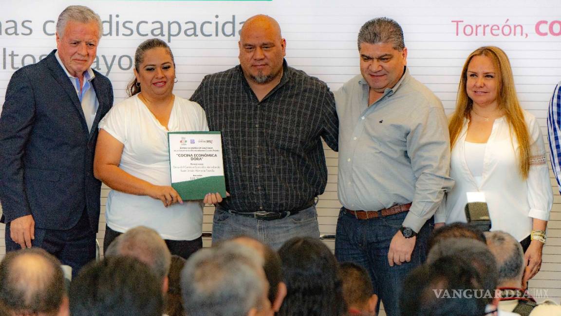 $!Inauguró Miguel Riquelme Feria del Empleo para personas con discapacidad