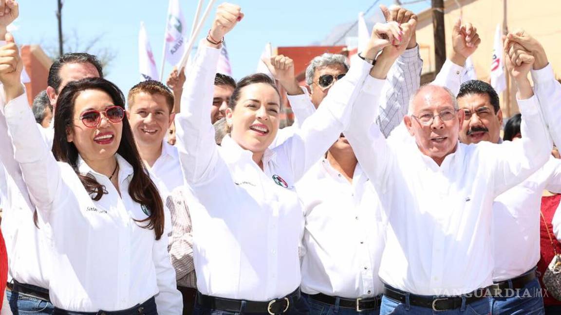 $!Se registra Guadalupe Oyervides como candidata del PRI a la alcaldía de Monclova