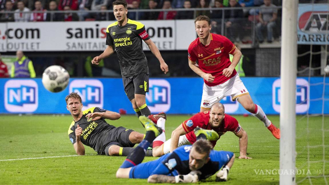 $!El Muñeco Diabólico 2: da pase, anota y el 'Chucky' colabora con victoria del PSV